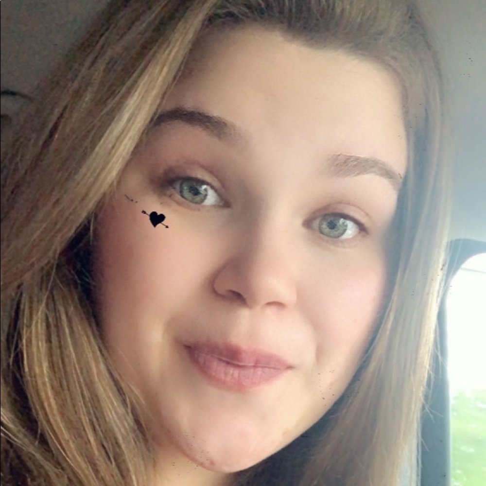 Meet your Posher, Megan